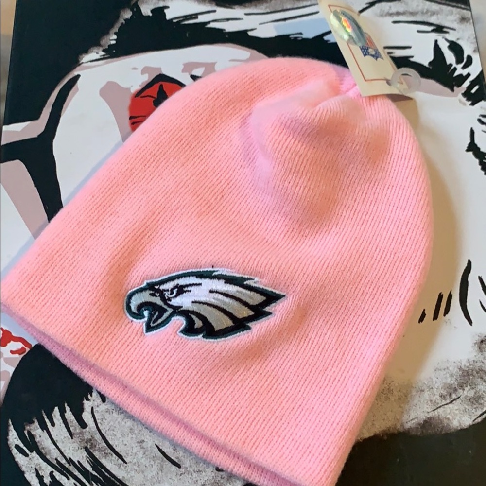 NFL Philadelphia EAGLES pink beanie hat NWT